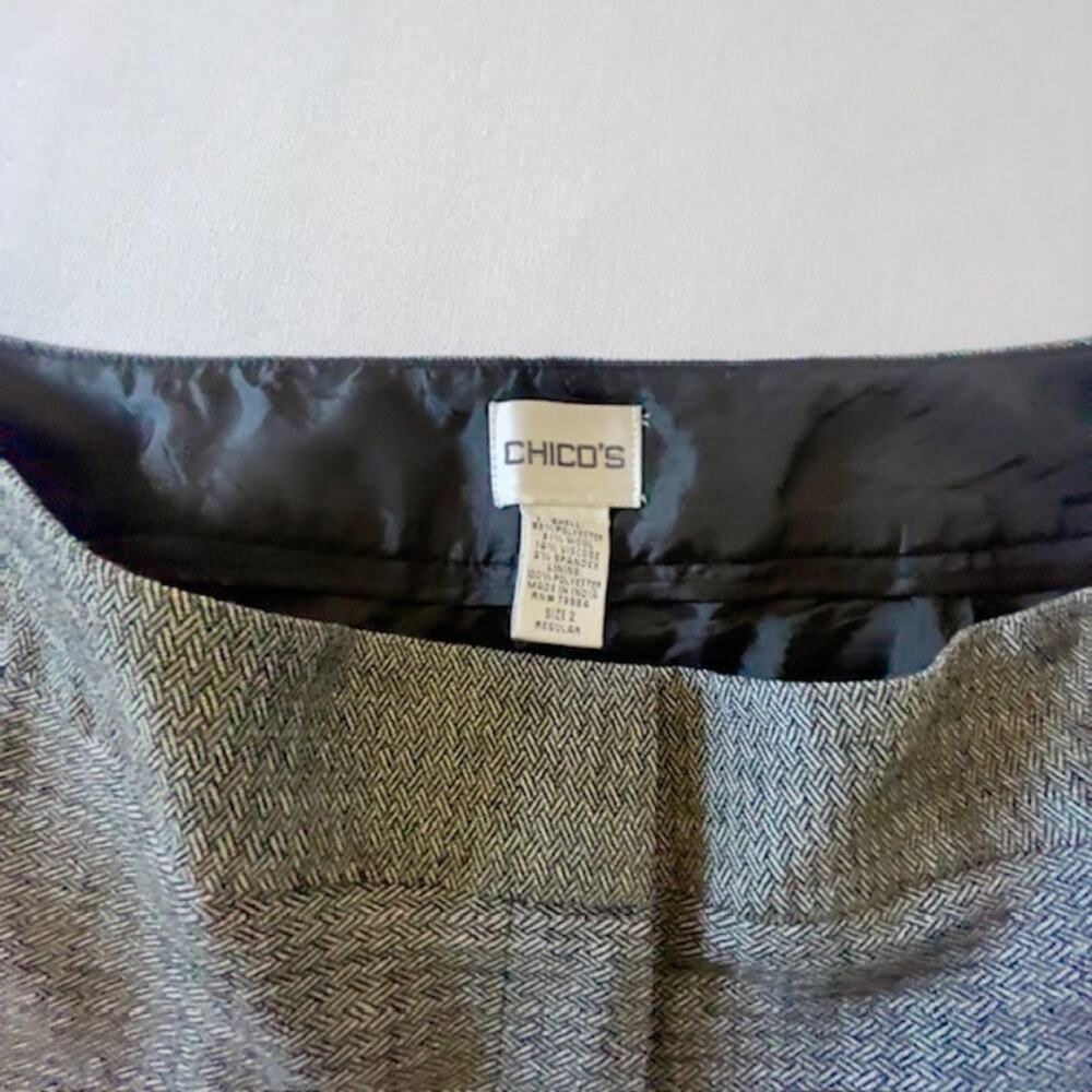 Chicos Womens Size 2 Gray Herringbone Dress Pants Career Classic 29.5 inseam - Picture 4 of 10